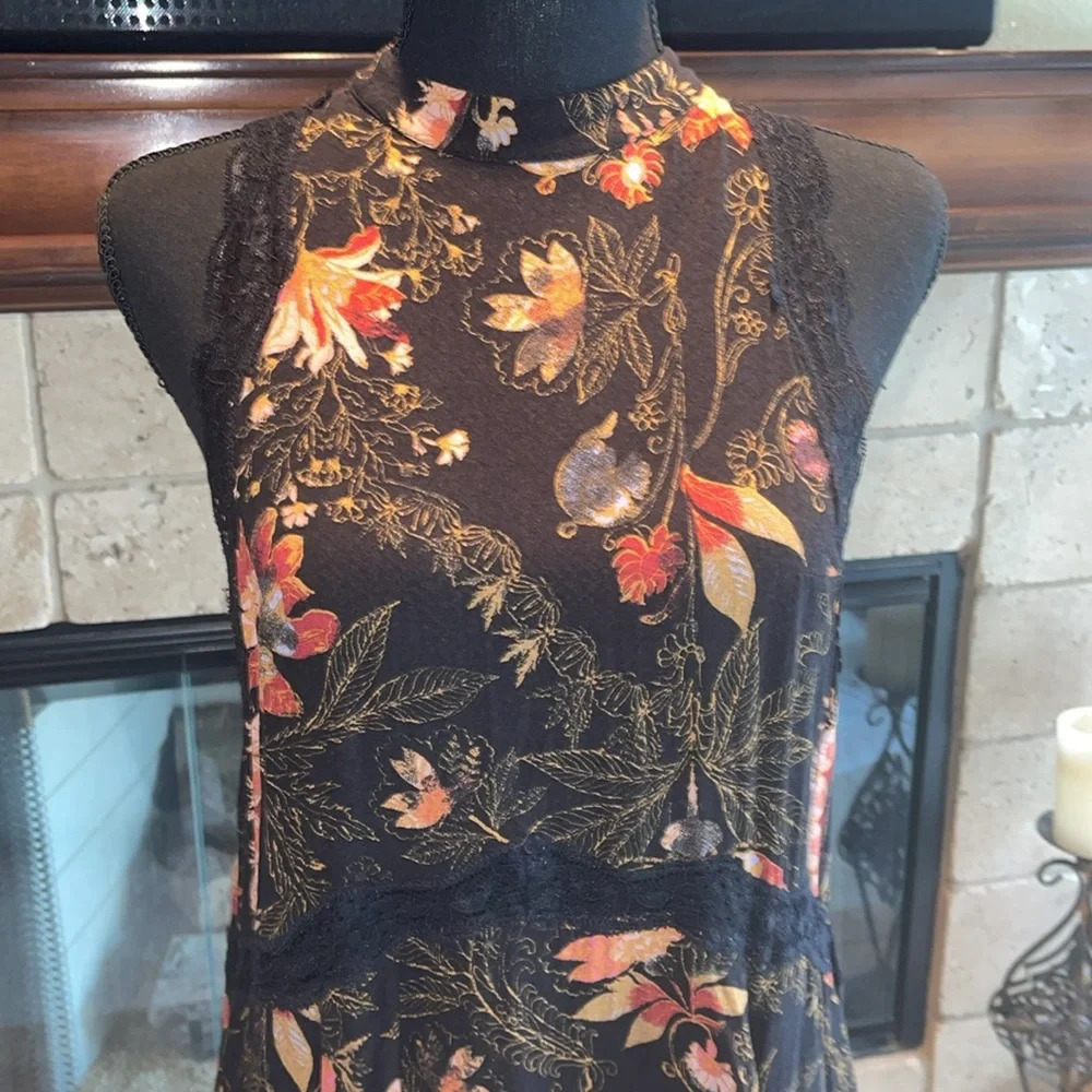 Free People Floral Mini With Lace Details